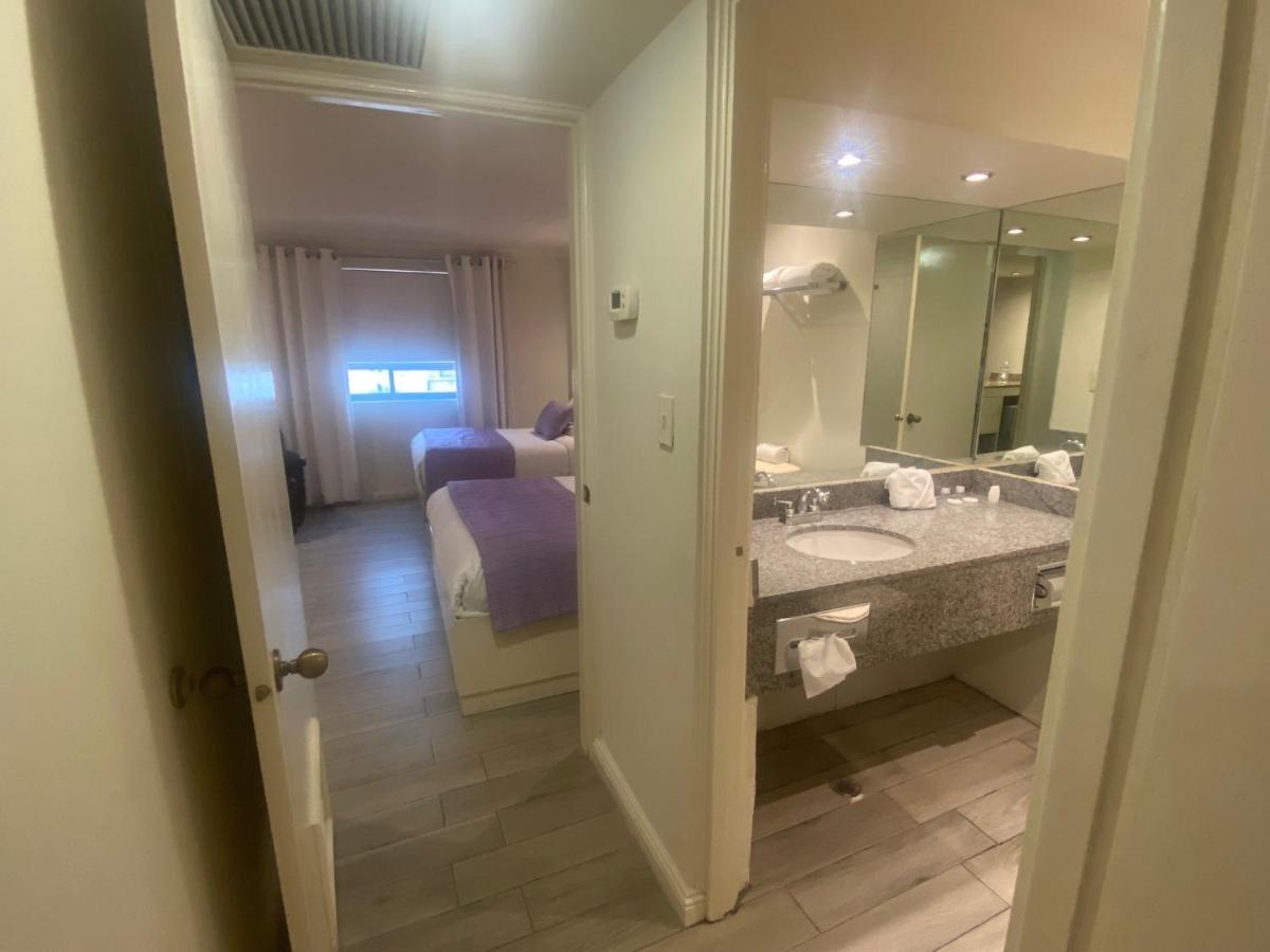 Rose Hotel مونتيري المظهر الخارجي الصورة